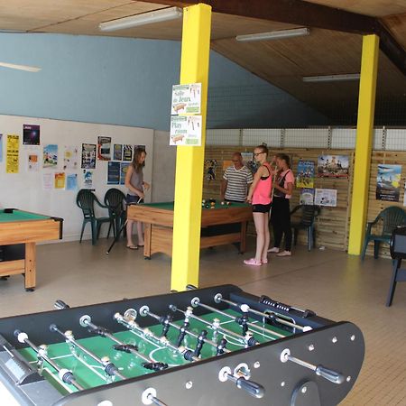 Hotel Camping Le Puits De L'Auture Saint-Palais-sur-Mer Esterno foto