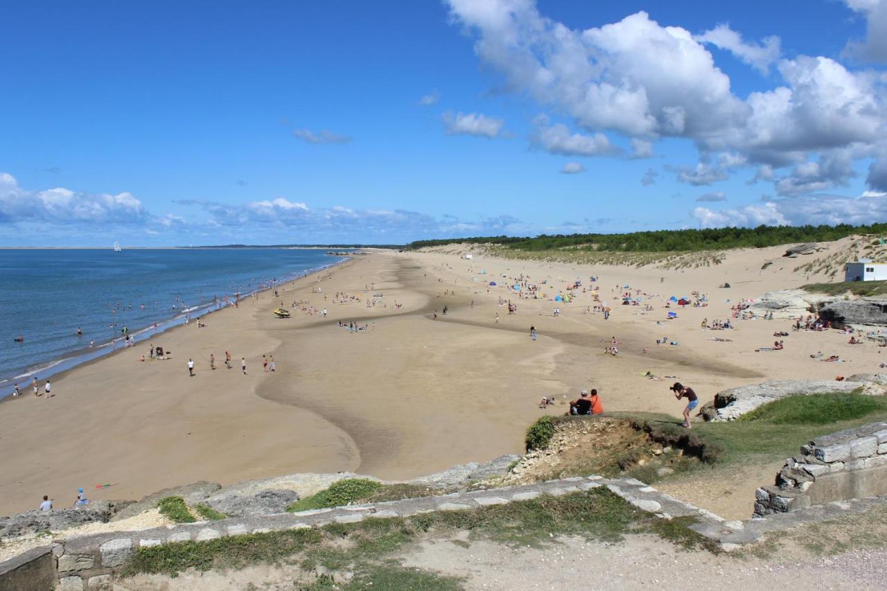 Hotel Camping Le Puits De L'Auture Saint-Palais-sur-Mer Esterno foto